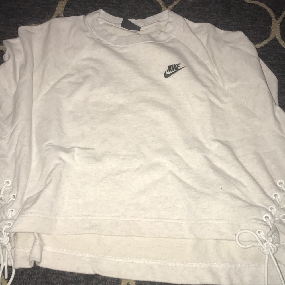 Nike long sleeve cropped sweater